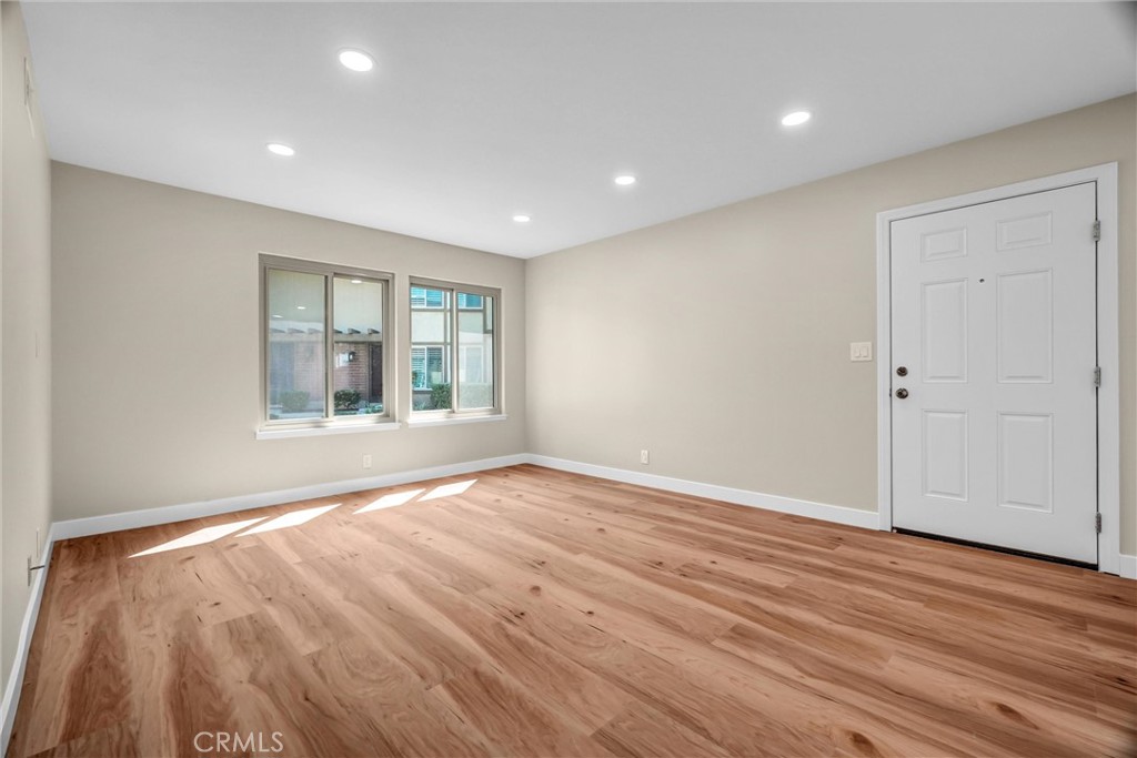 8616 Cornwall Circle