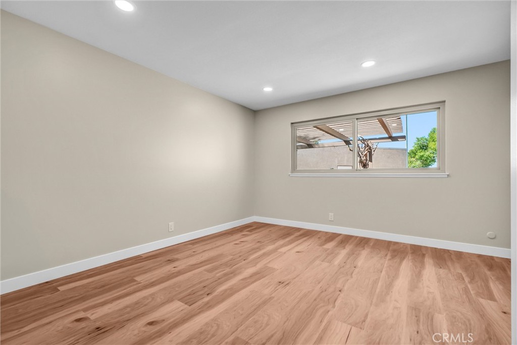 8616 Cornwall Circle