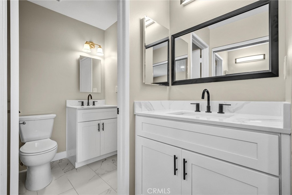 8616 Cornwall Circle