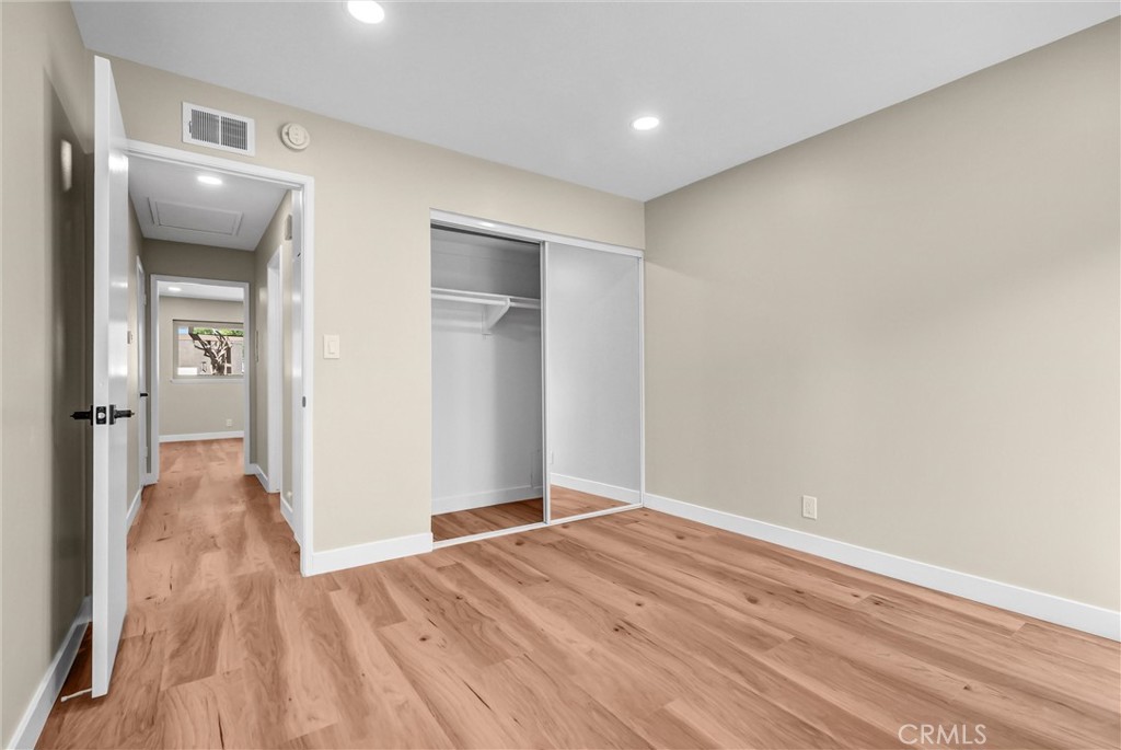 8616 Cornwall Circle