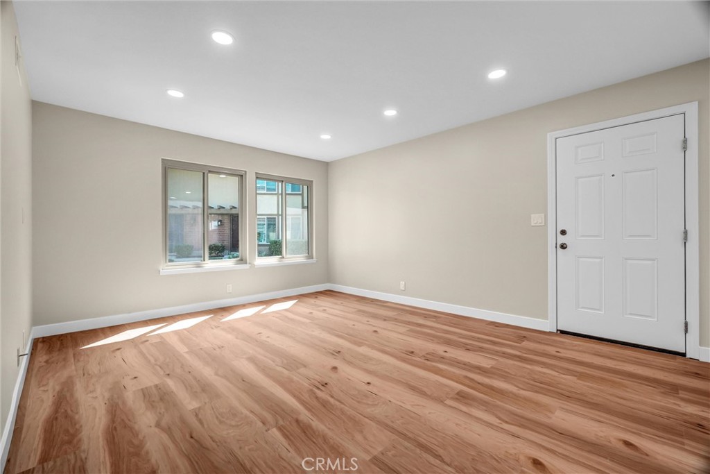 8616 Cornwall Circle