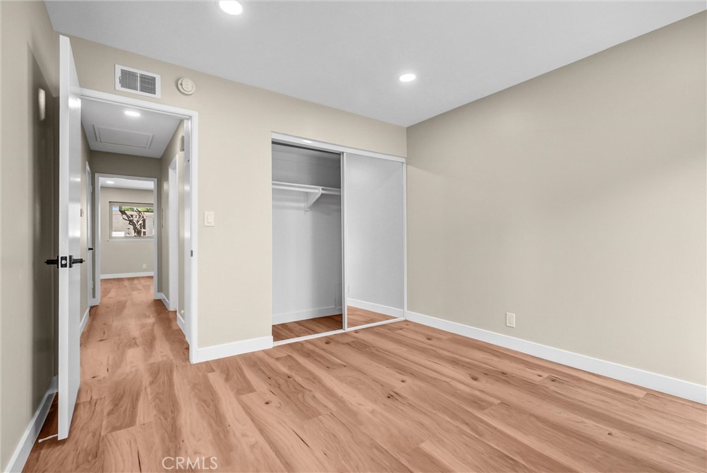 8616 Cornwall Circle