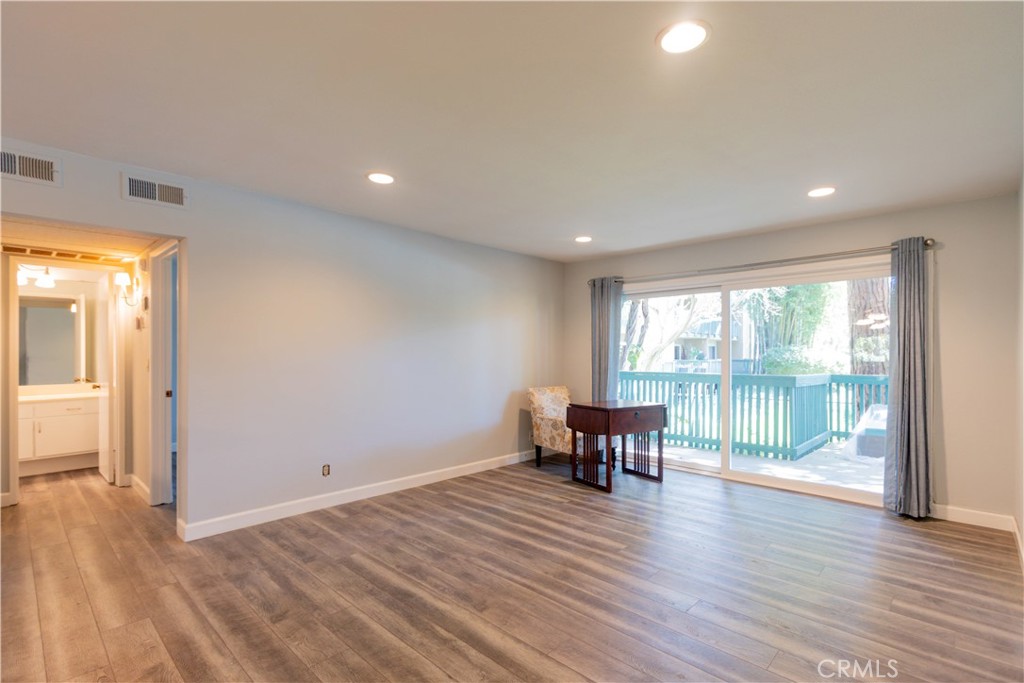 564 N Bellflower 109