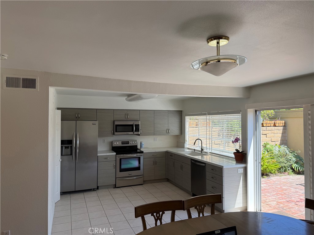 10089 Corral River Court