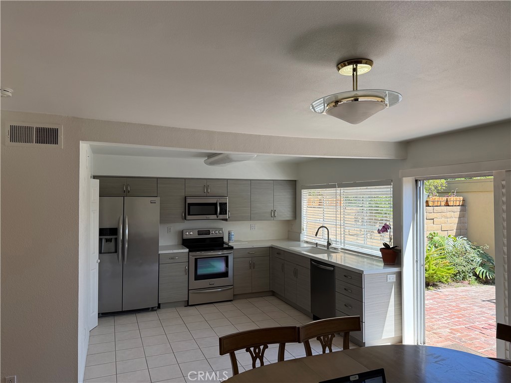 10089 Corral River Court