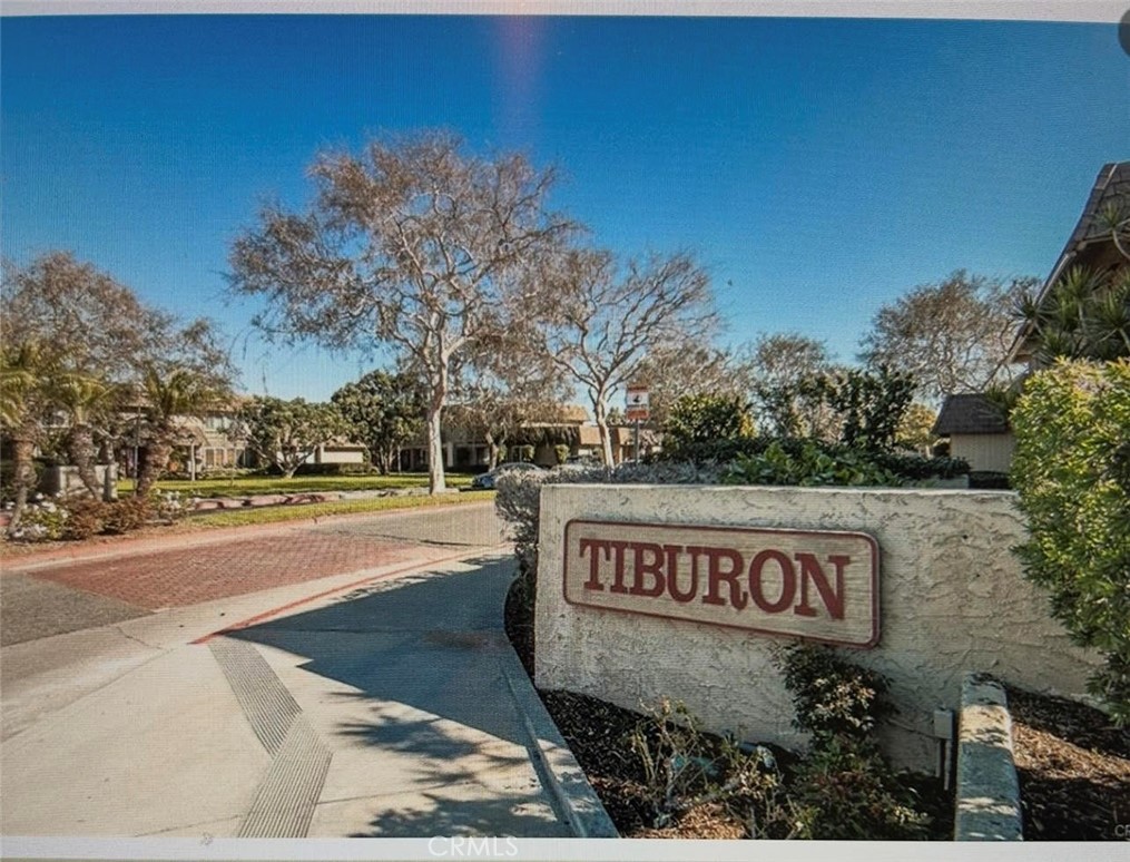 10089 Corral River Court