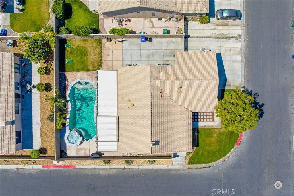 81411 Avenida Alamitos