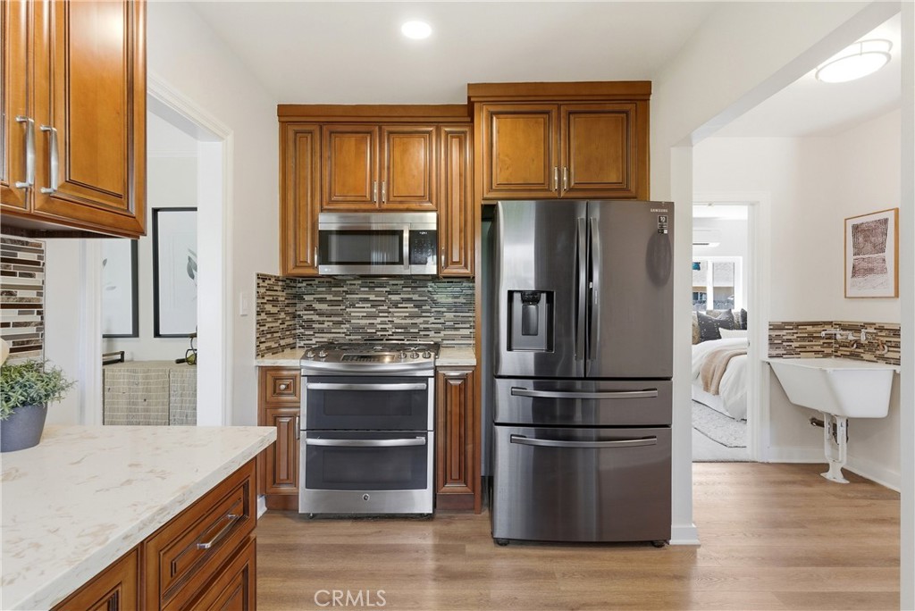 1993 N Marengo Avenue