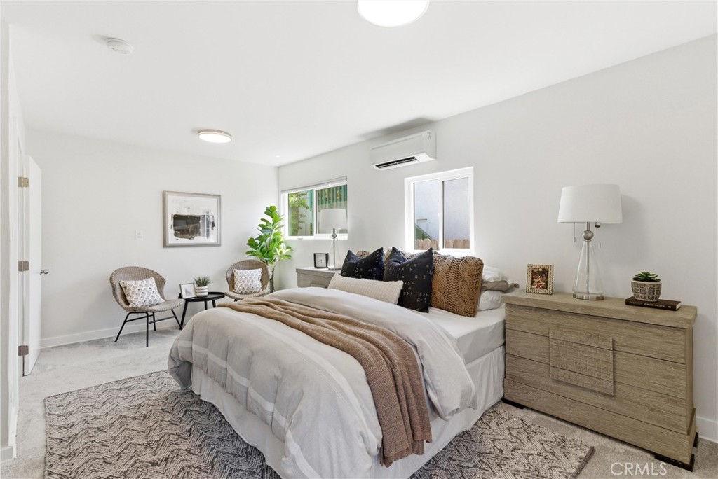 1993 N Marengo Avenue