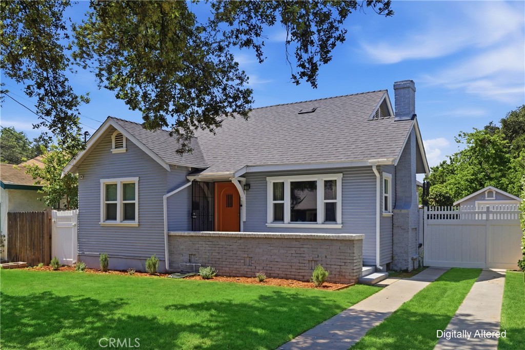 1993 N Marengo Avenue