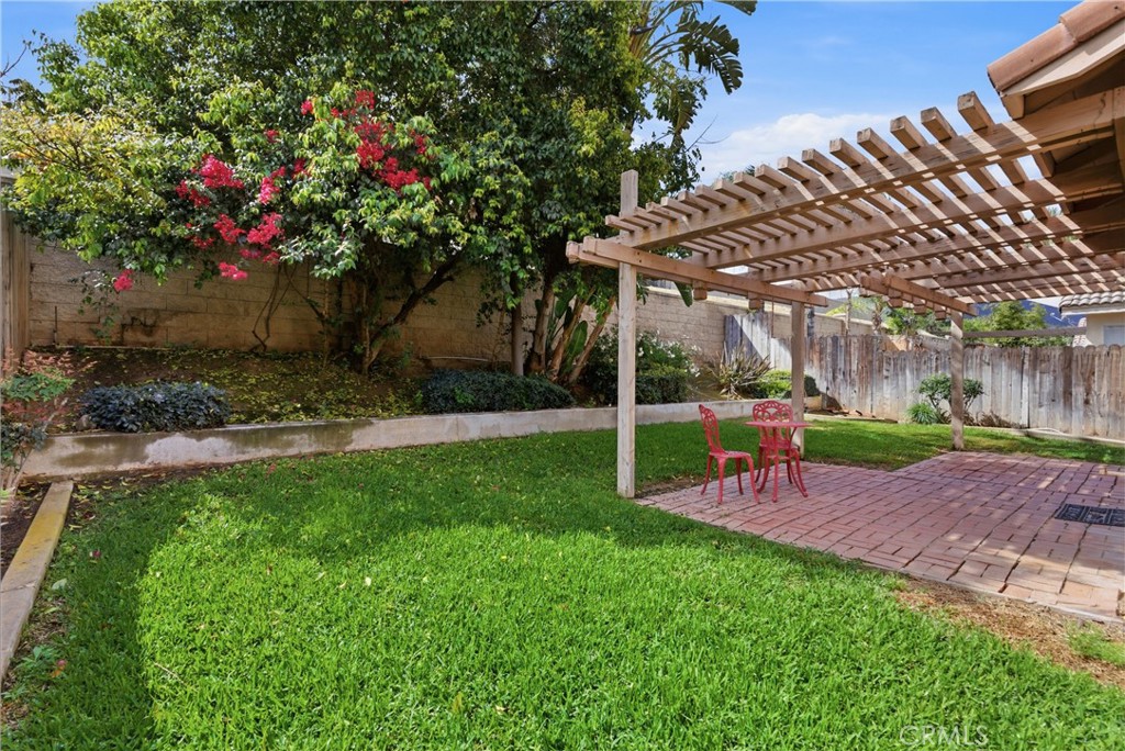 922 Naples Drive