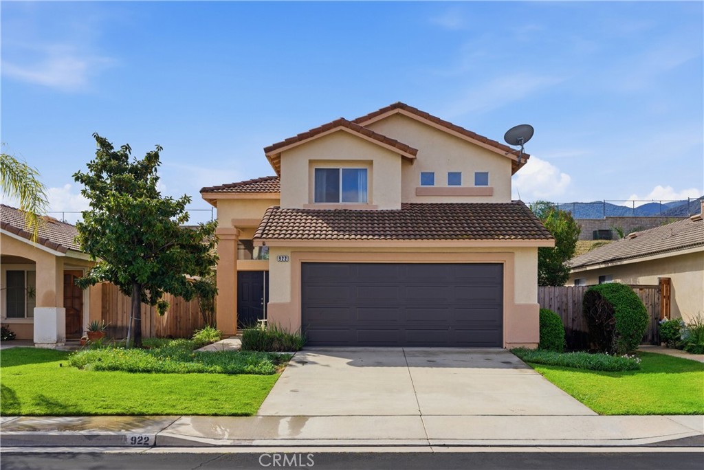 922 Naples Drive