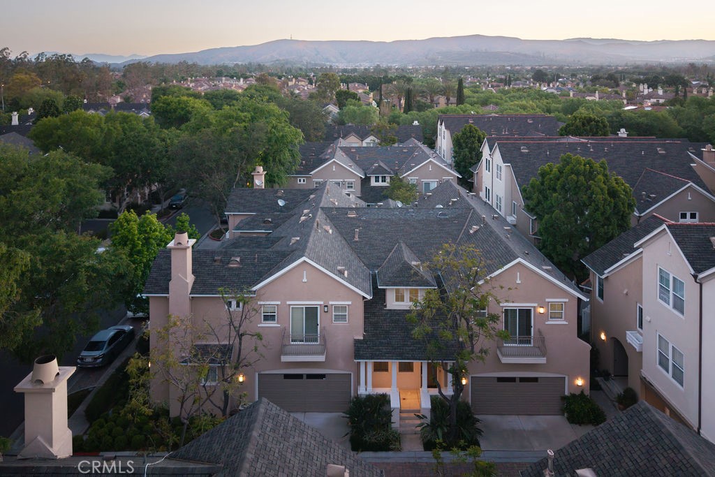 30 Burlingame