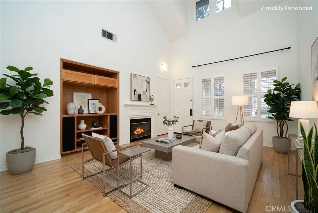 30 Burlingame