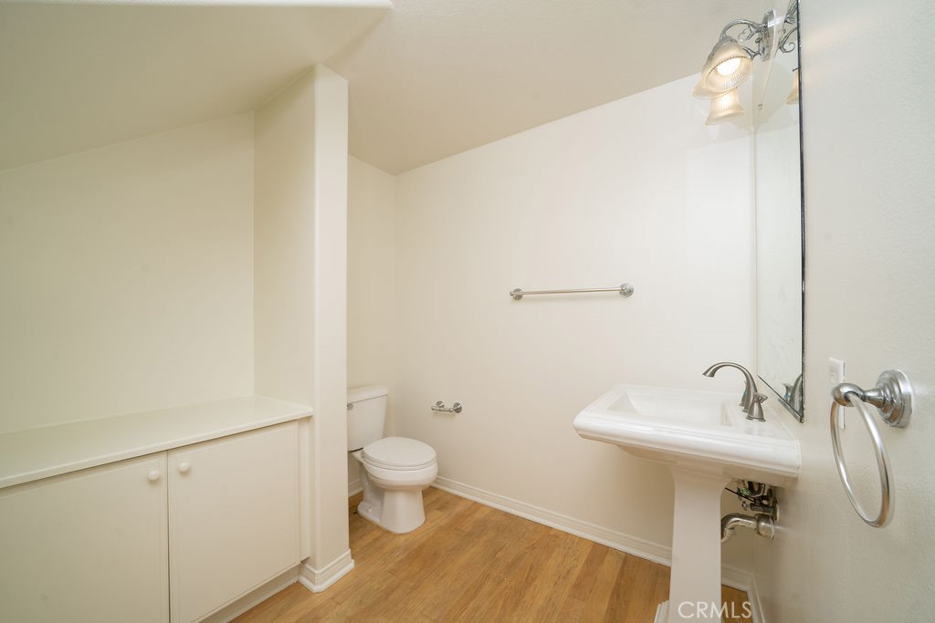 30 Burlingame