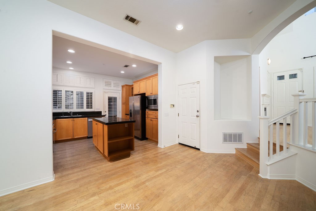 30 Burlingame