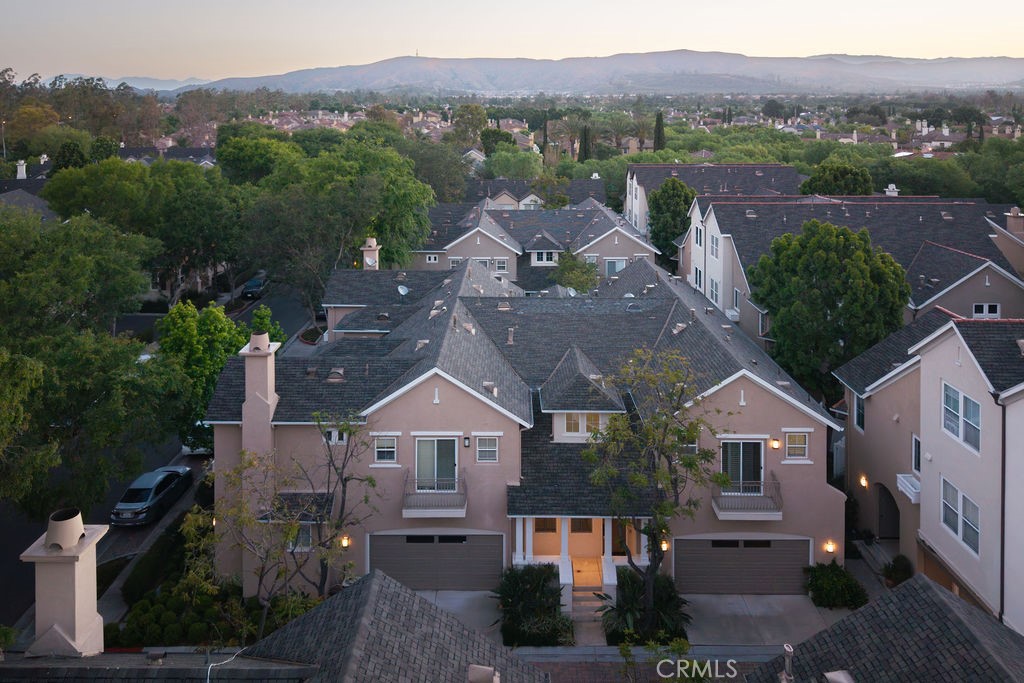 30 Burlingame