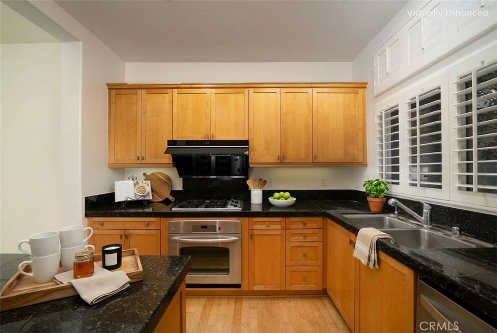 30 Burlingame