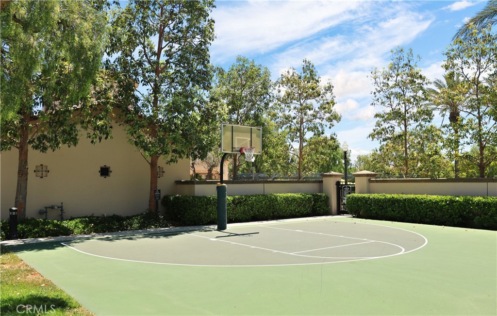 30 Burlingame