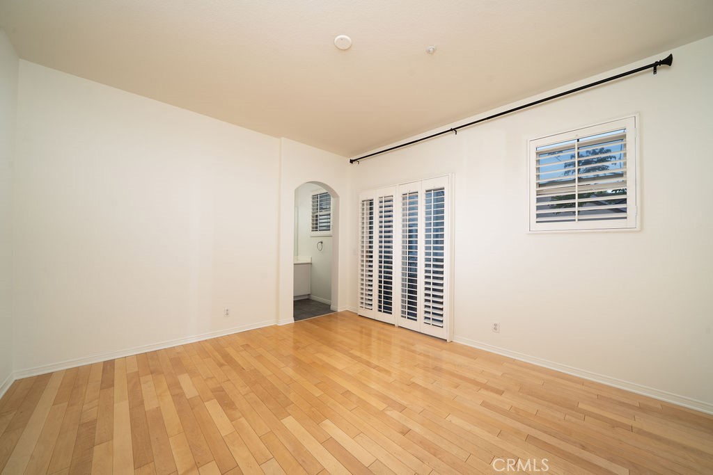 30 Burlingame