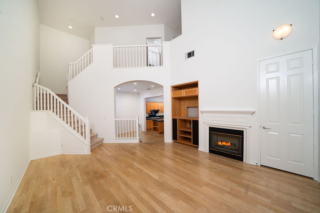 30 Burlingame