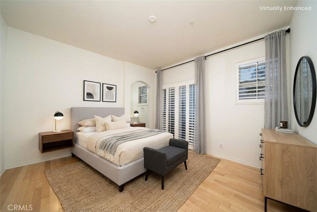 30 Burlingame