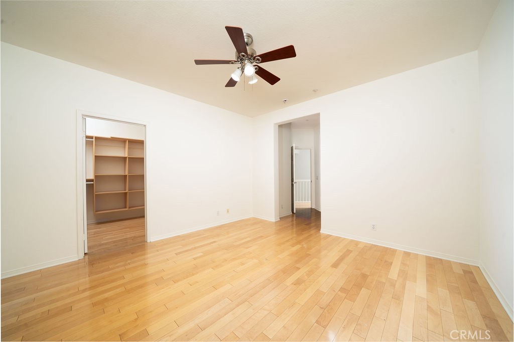 30 Burlingame