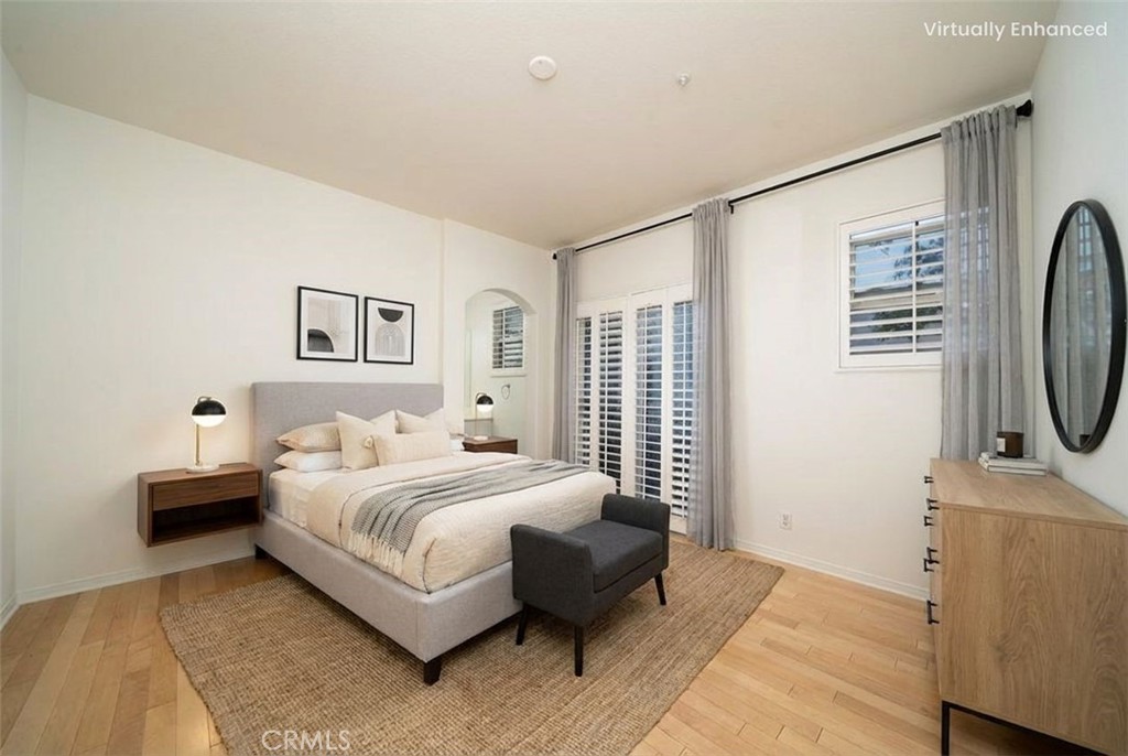 30 Burlingame