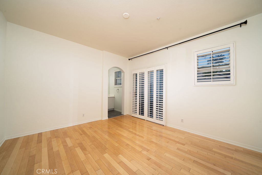 30 Burlingame