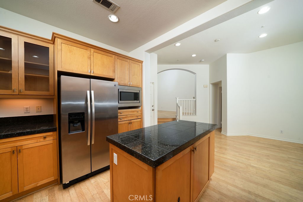 30 Burlingame