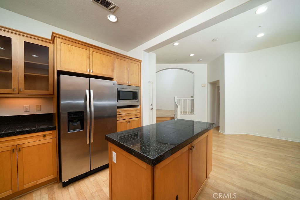 30 Burlingame