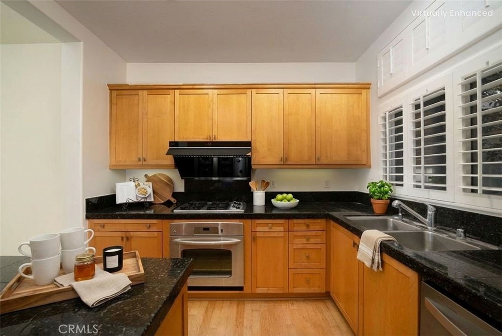 30 Burlingame