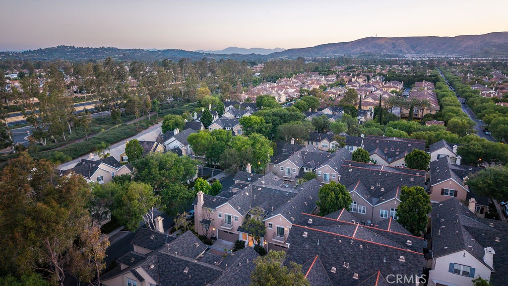 30 Burlingame