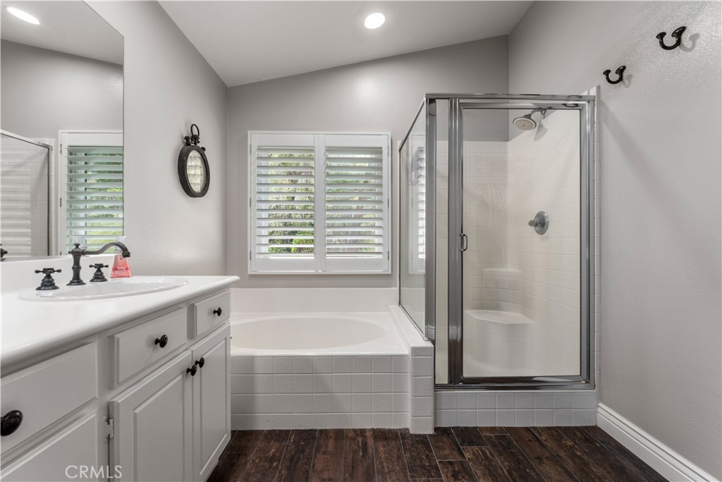 8750 E Heatherwood Road