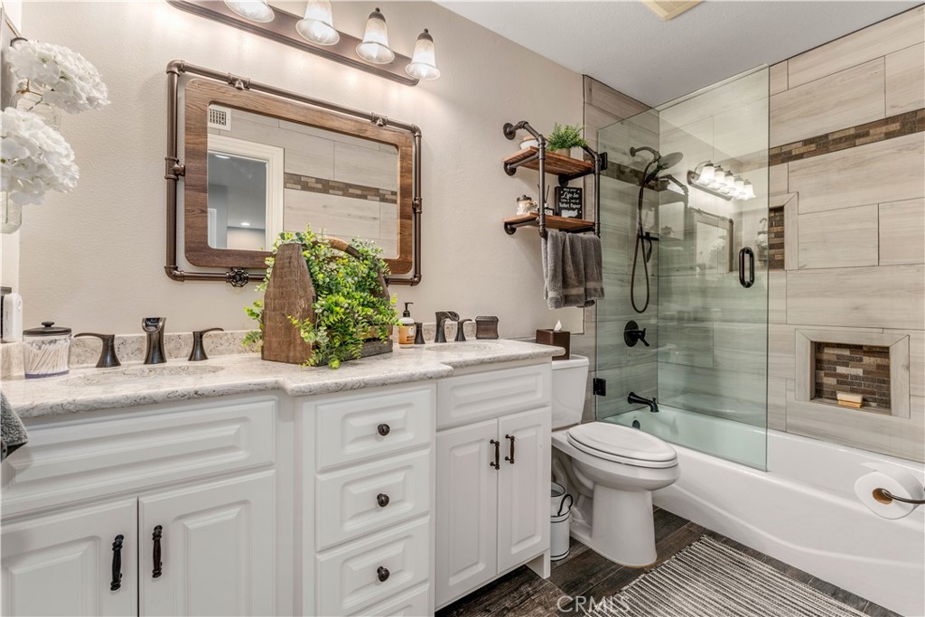 8750 E Heatherwood Road