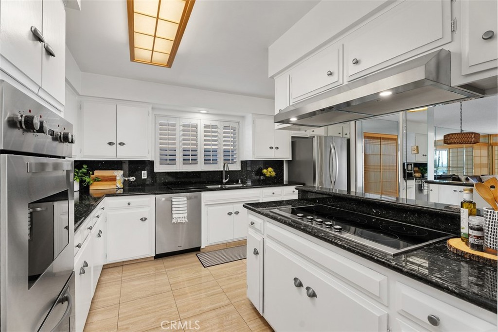 3601 E Ocean Blvd 2C