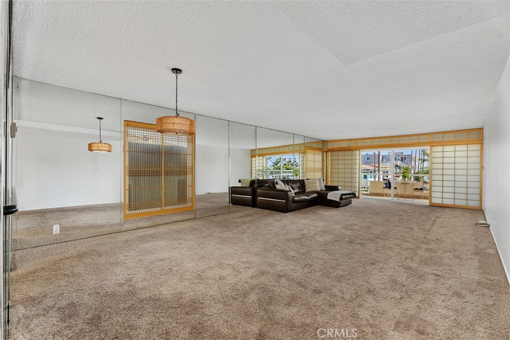 3601 E Ocean Blvd 2C