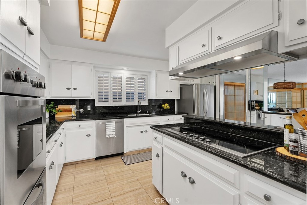 3601 E Ocean Blvd 2C