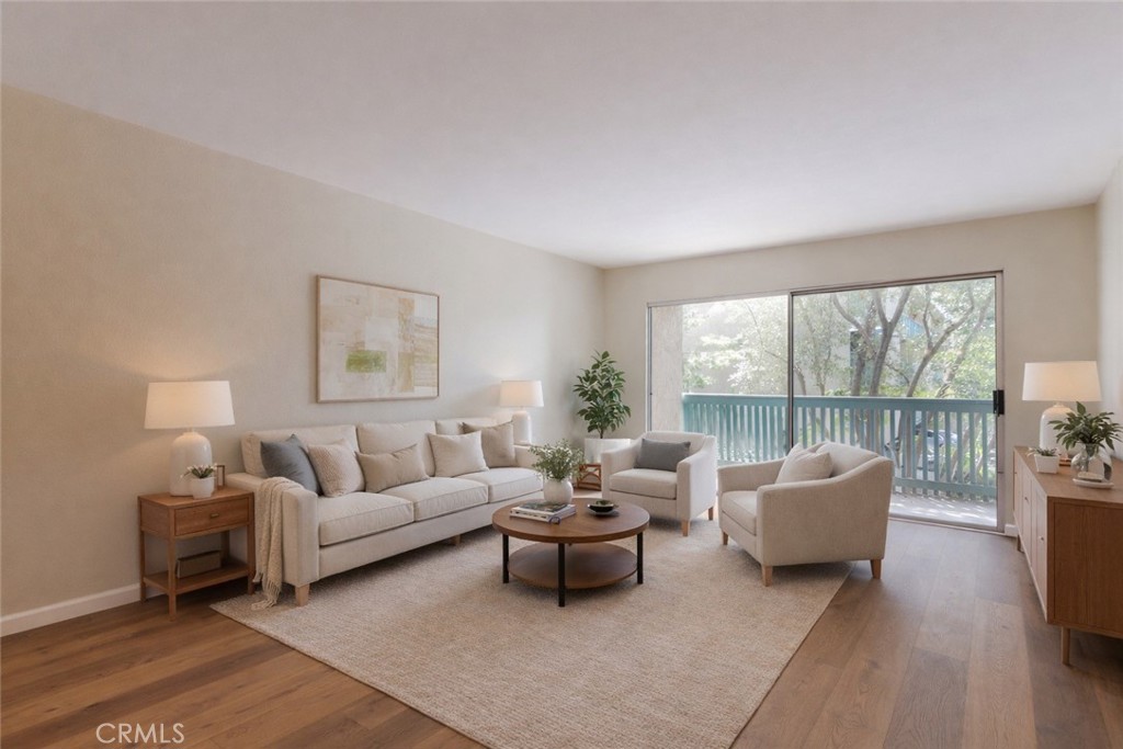 576 N Bellflower 116