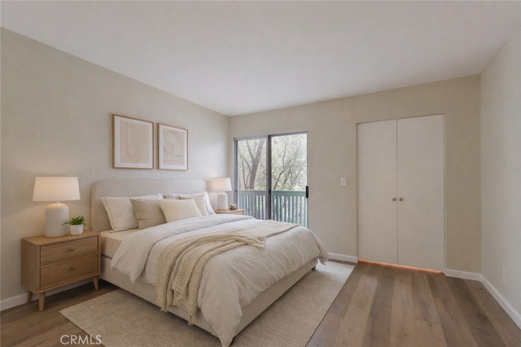 576 N Bellflower 116