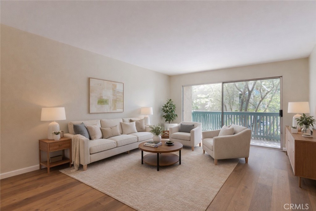 576 N Bellflower 116