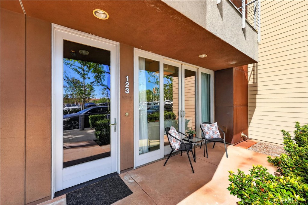 123 E City Place