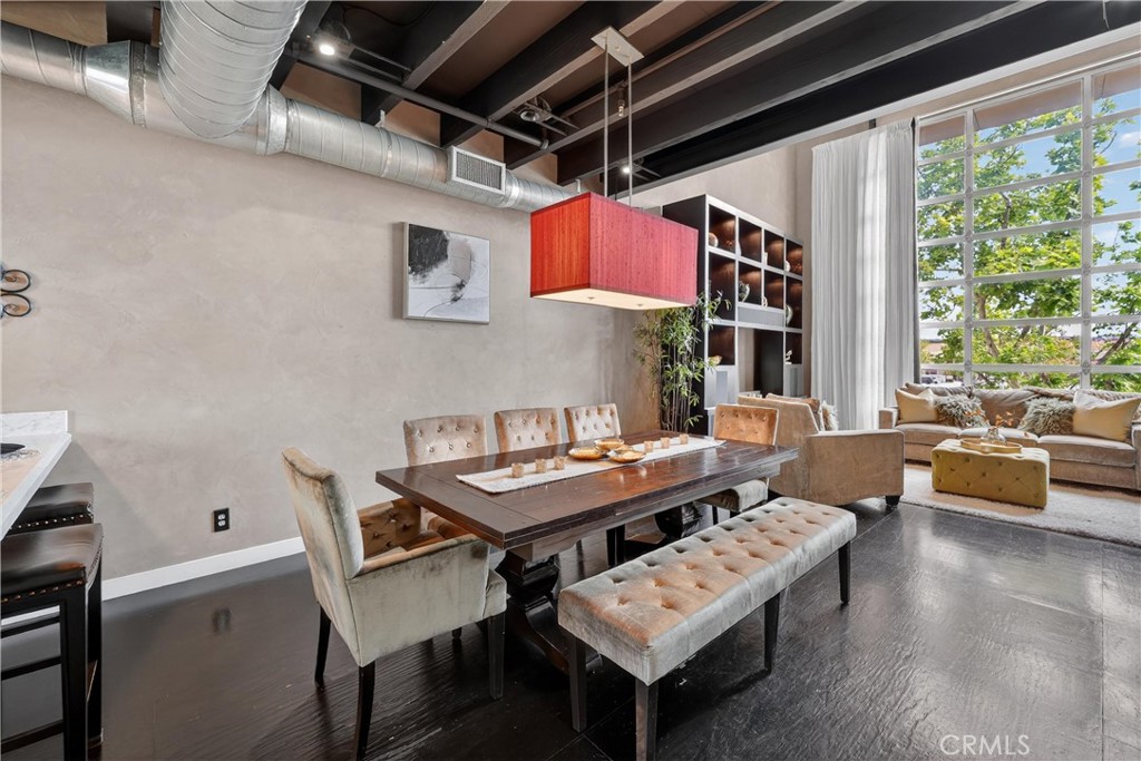 123 E City Place