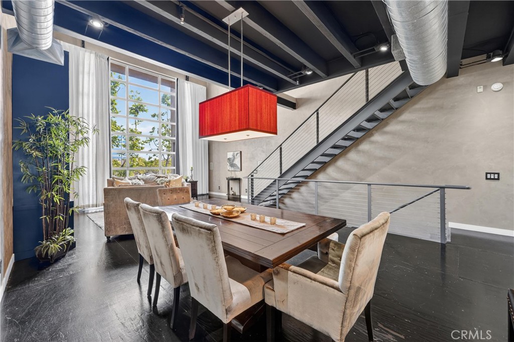 123 E City Place