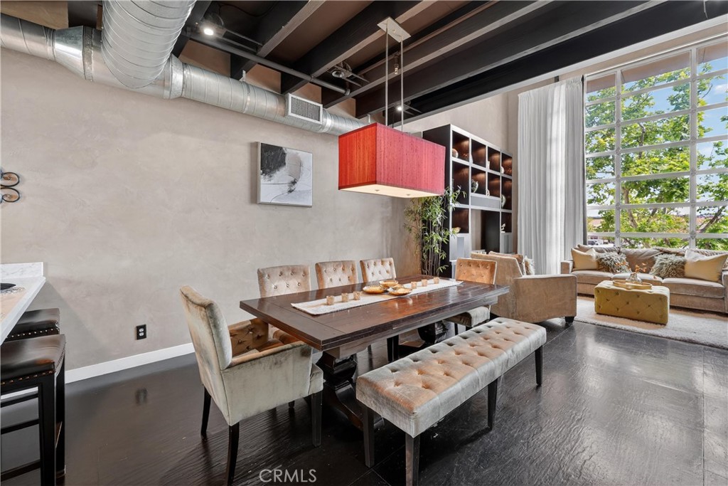 123 E City Place