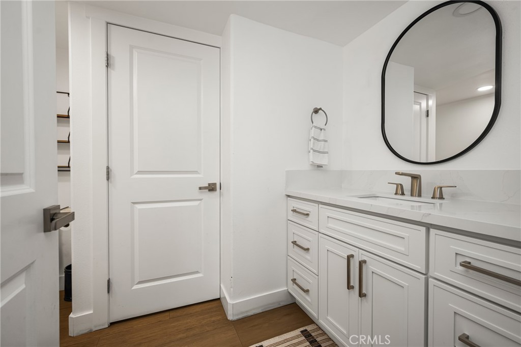 2916 E Trenton Avenue