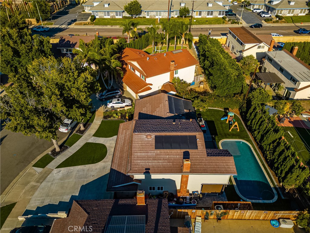 2916 E Trenton Avenue