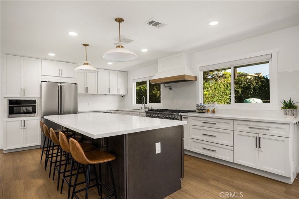 2916 E Trenton Avenue