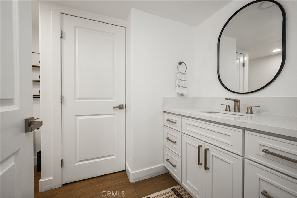 2916 E Trenton Avenue