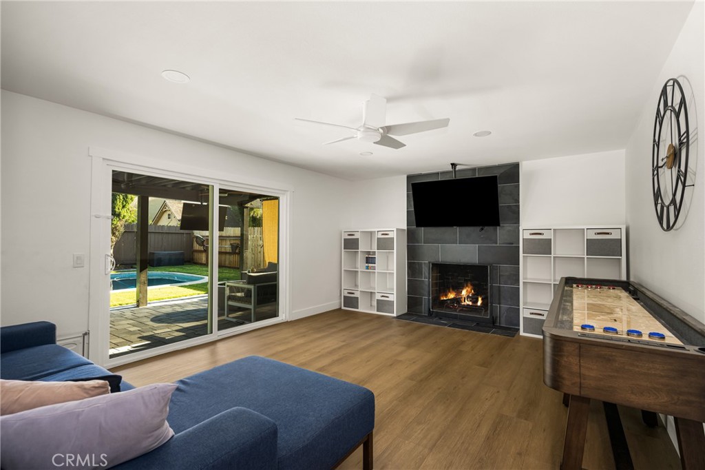 2916 E Trenton Avenue